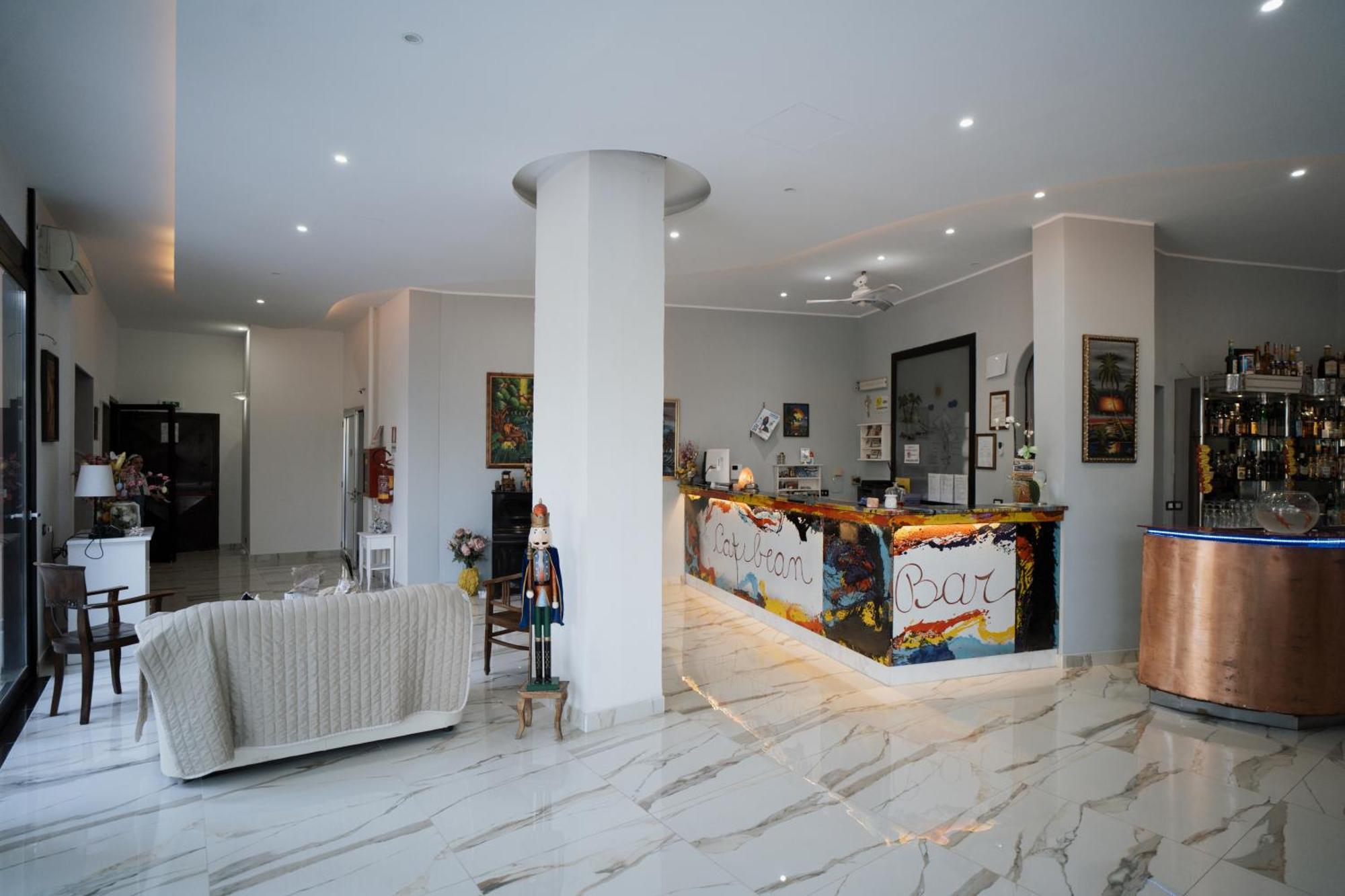 Hotel Caribe Casalnuovo Di Napoli Buitenkant foto