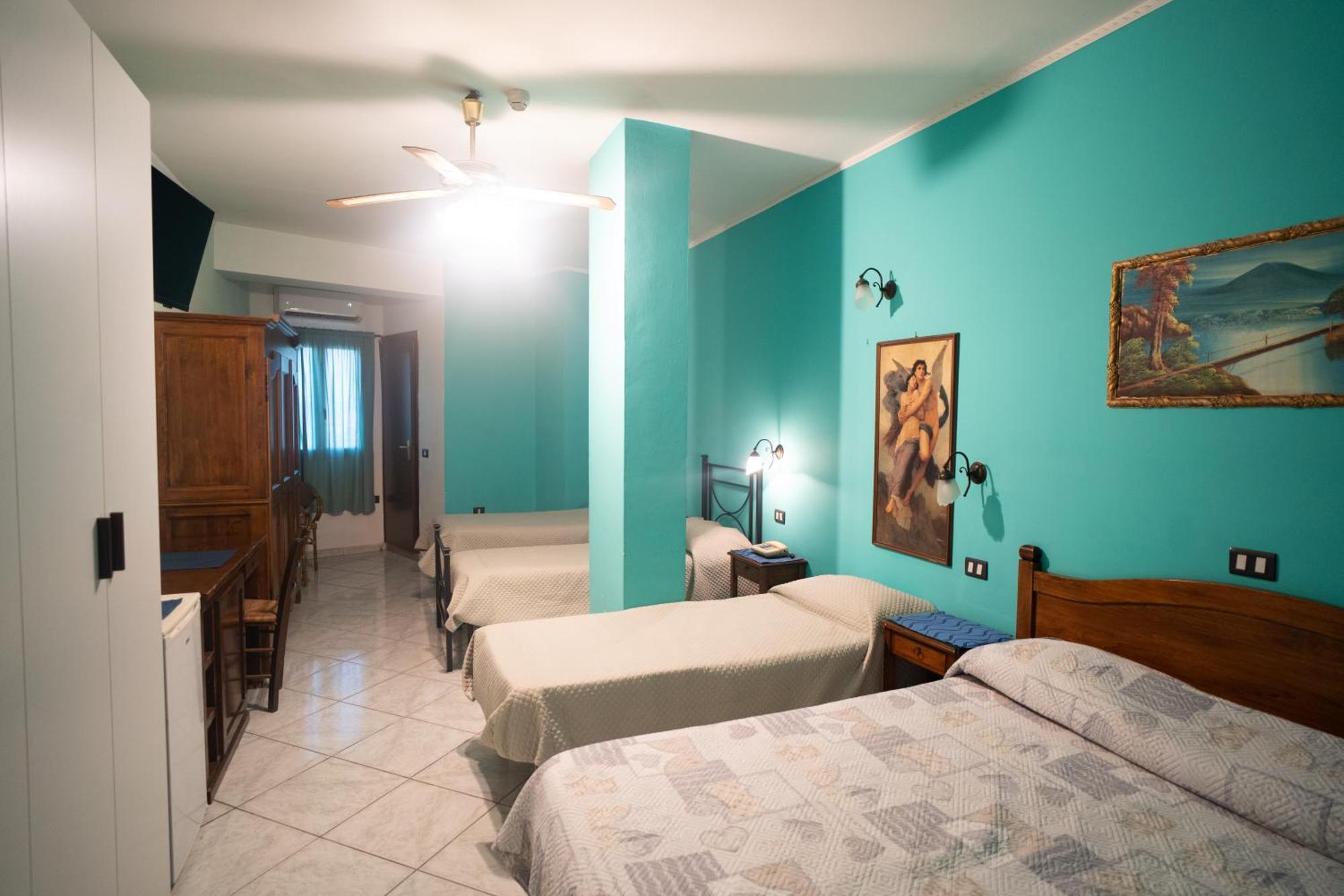 Hotel Caribe Casalnuovo Di Napoli Buitenkant foto